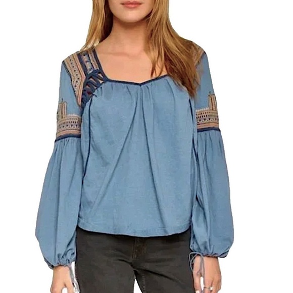 FREE PEOPLE Snow Kisses Embroidered Balloon Sleeve Boho Peasant Top - Picture 1 of 15